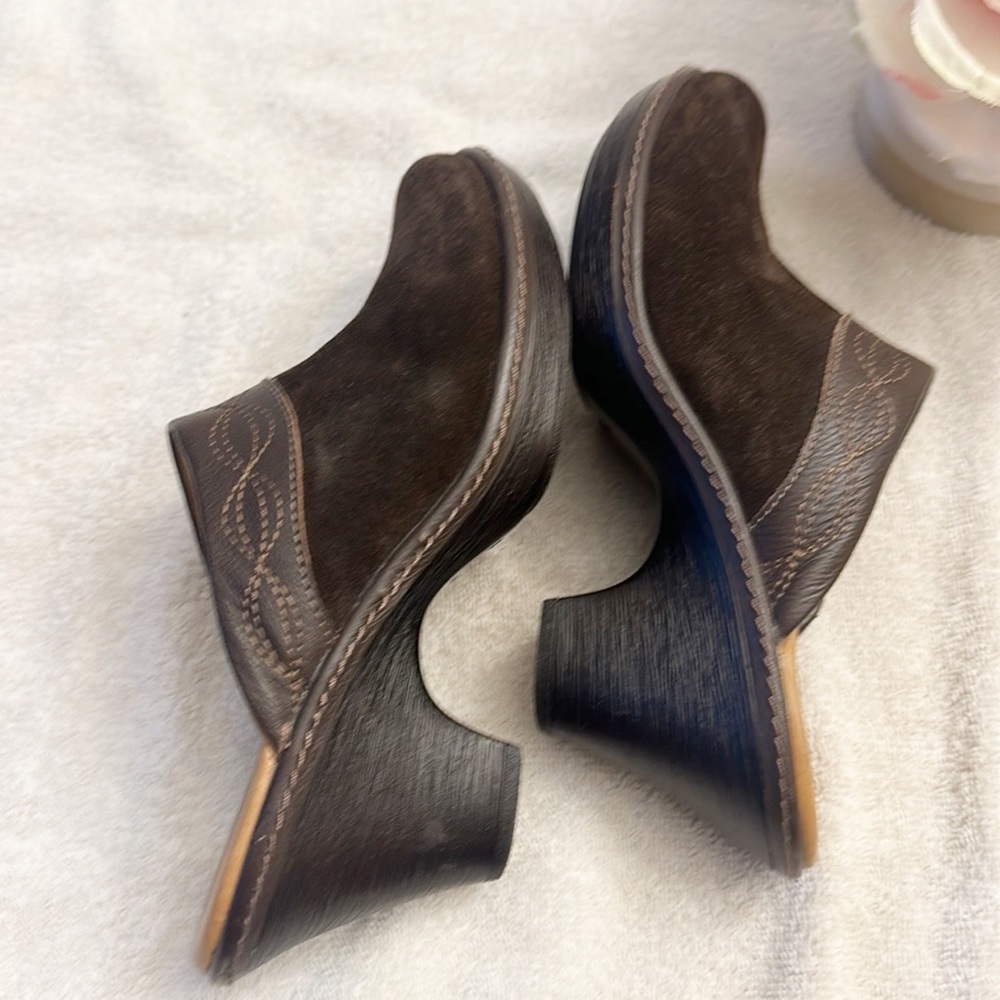 NEW SOFFT x Zappos Brown Suede Comfort Clogs heels women size 8 - Picture 2 of 6